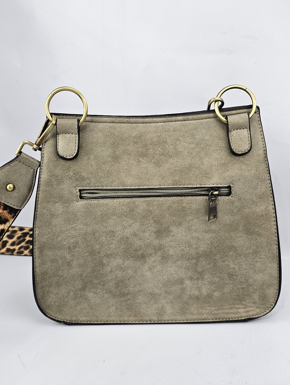 Jen & Co Bailey Vegan Crossbody with Animal Print Guitar Strap Gray - Picture 3 of 11